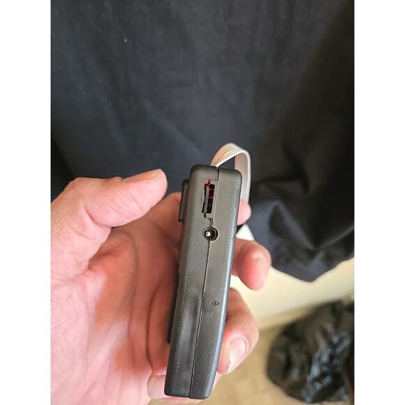 MTV Music Television. Black Shirt. L. Lights Up (Battery Operated) - Picture 3 of 12